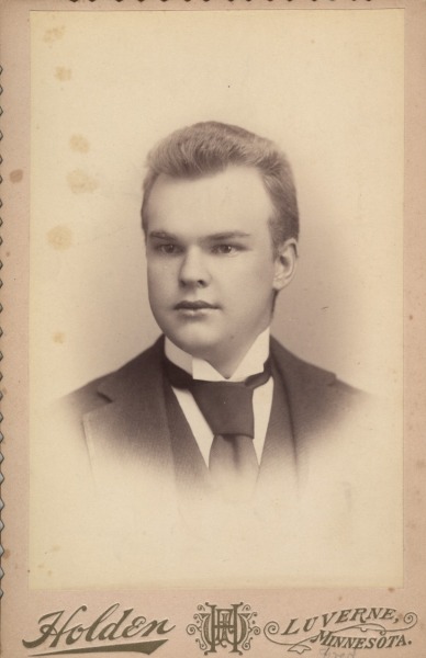 Scaled image s00051.jpg 