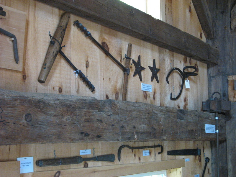 Scaled image 14_Barn_Interior_011.JPG 